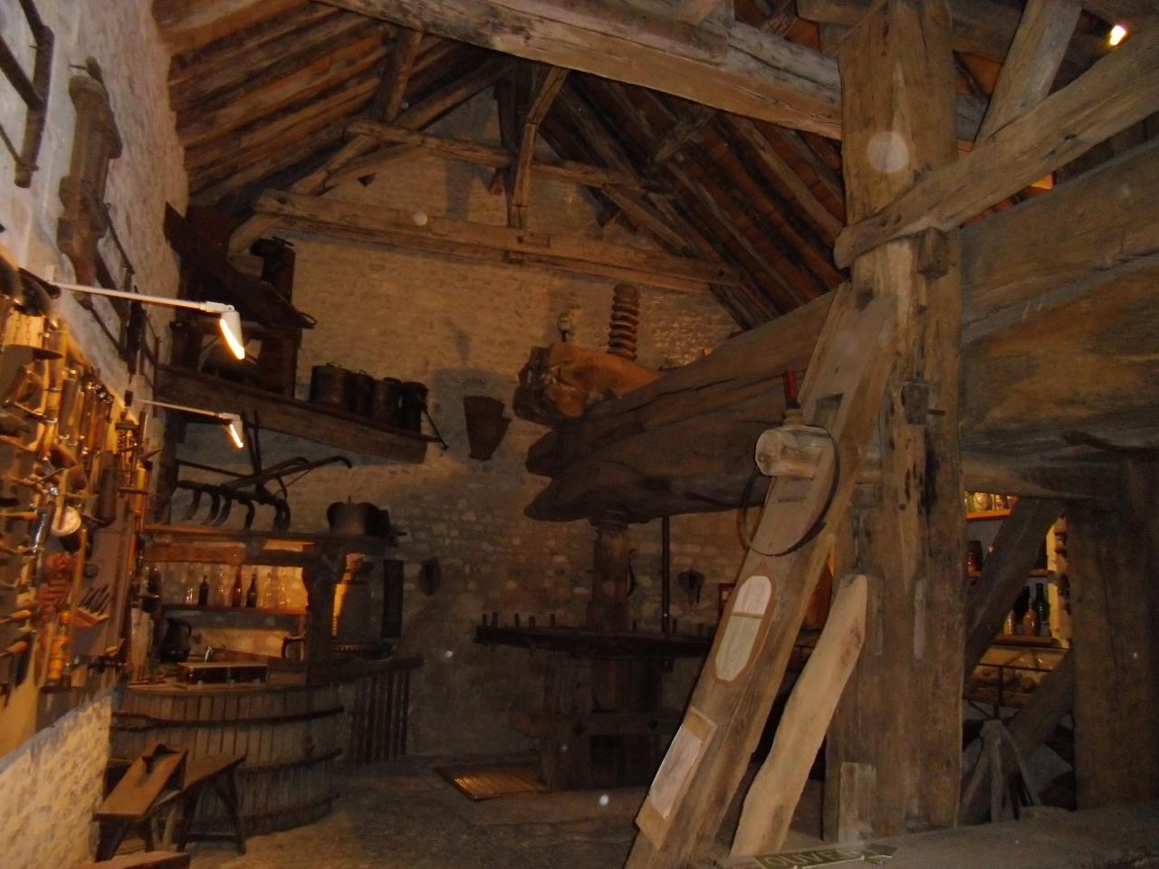 Le musée du vin à Coulanges la Vineuse