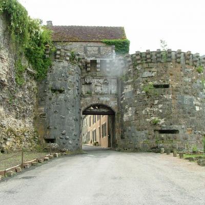 Les remparts de Vézelay